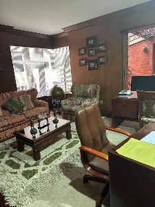 Casa de 5 alcobas en venta en La Cabrera, Bogotá, 330 m² · foto 4 de 17