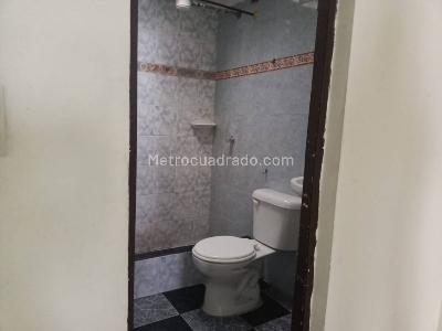 Casa de 5 alcobas en venta en Ingles Quiroga, Bogotá, 200 m² · foto 6 de 12