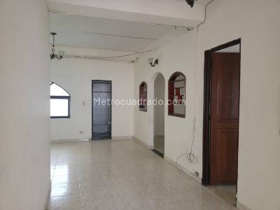 Casa de 5 alcobas en venta en Ingles Quiroga, Bogotá, 200 m² · foto 7 de 12