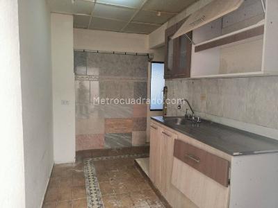 Casa de 5 alcobas en venta en Ingles Quiroga, Bogotá, 200 m² · foto 12 de 12