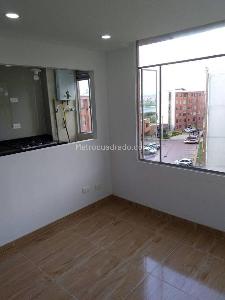 Apartamento de 3 alcobas en venta en Soacha, Soacha, 39 m² · foto 2 de 18