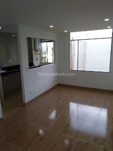 Apartamento de 3 alcobas en venta en Soacha, Soacha, 39 m² · foto 3 de 18