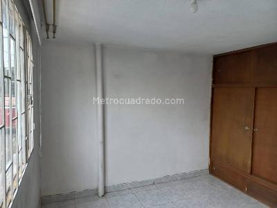 Casa de 5 alcobas en venta en La Granja, Bogotá, 170 m² · foto 12 de 20