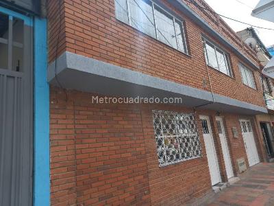 Casa de 5 alcobas en venta en La Granja, Bogotá, 170 m² · foto 2 de 20