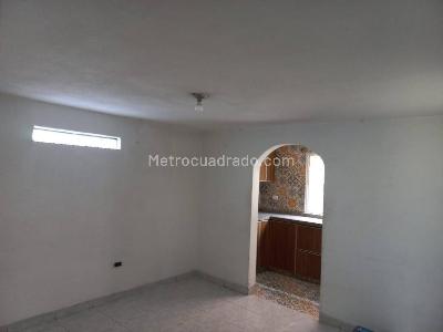 Casa de 5 alcobas en venta en La Granja, Bogotá, 170 m² · foto 7 de 20