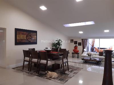 Casa de 4 alcobas en venta en Malibu, Bogotá, 278 m² · foto 5 de 20