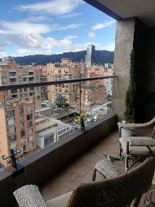 Apartamento de 3 alcobas en venta en Chico Norte, Bogotá, 196 m² · foto 6 de 20