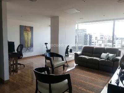 Apartamento de 3 alcobas en venta en Chico Norte, Bogotá, 196 m² · foto 7 de 20
