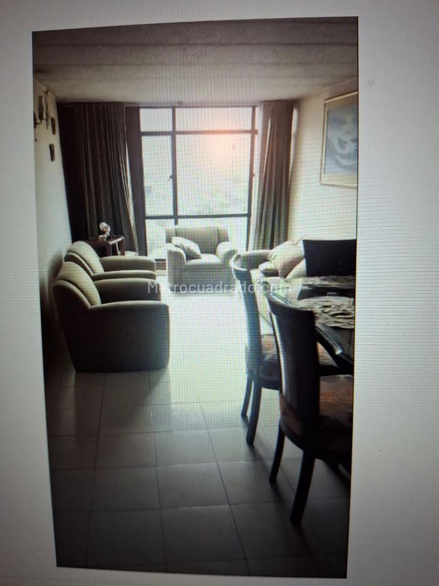 Apartamento en Venta  CIUDAD SALITRE CARLOS LLERAS