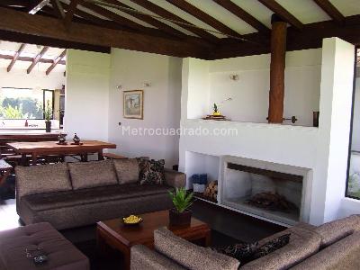 Casa de 3 alcobas en arriendo en Tablacito, Rionegro, 300 m² · foto 10 de 20