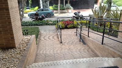 Apartamento de 2 alcobas en venta en San Patricio, Bogotá, 92 m² · foto 15 de 20