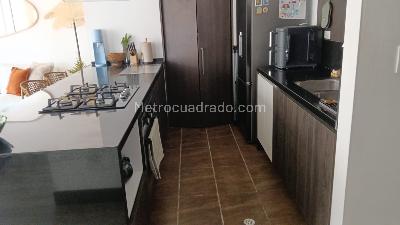 Apartamento de 2 alcobas en venta en San Patricio, Bogotá, 92 m² · foto 3 de 20