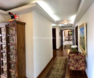 Apartamento en venta en La Carolina, Bogotá · foto 10 de 18