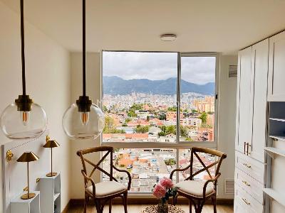 Apartaestudio en venta en J Vargas, Bogotá, 31 m² · foto 2 de 14