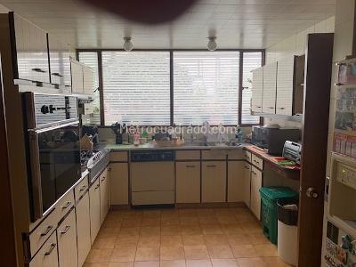 Casa de 4 alcobas en venta en Las Villas, Bogotá, 261 m² · foto 5 de 14