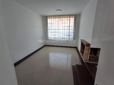 Casa de 3 alcobas en venta en Casa De Campo, Chía, 200 m² · foto 4 de 20