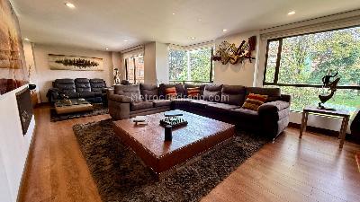 Apartamento de 3 alcobas en venta en Santa Barbara Occidental, Bogotá, 174 m² · foto 8 de 20