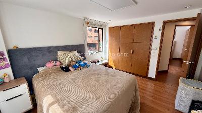 Apartamento de 3 alcobas en venta en Santa Barbara Occidental, Bogotá, 174 m² · foto 15 de 20
