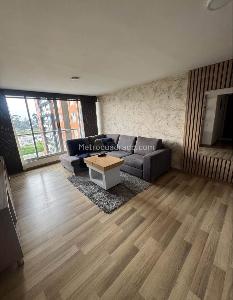 Apartamento de 3 alcobas en venta en Nueva Alsacia, Bogotá, 74 m² · foto 2 de 7