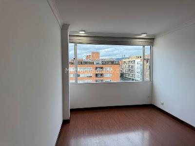 Apartamento en venta en Santa Barbara, Bogotá · foto 4 de 14