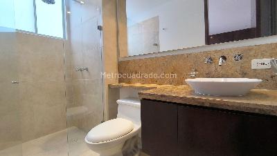 Apartamento en arriendo en Santa Barbara, Bogotá · foto 12 de 16