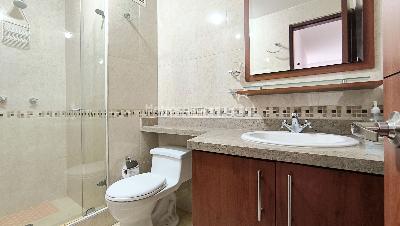 Apartamento de 2 alcobas en arriendo en Santa Barbara, Bogotá, 71 m² · foto 8 de 14