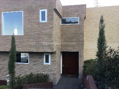 Casa de 4 alcobas en venta en Bosques Del Encenillo, Bogotá, 460 m² · foto 4 de 20