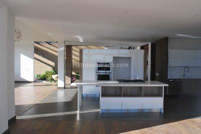 Casa de 4 alcobas en venta en Bosques Del Encenillo, Bogotá, 460 m² · foto 13 de 20