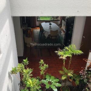 Casa de 5 alcobas en venta en Santa Ana Occidental, Bogotá, 358 m² · foto 11 de 17