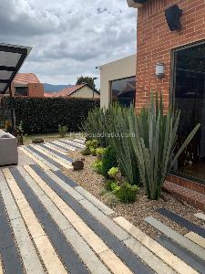 Casa de 4 alcobas en venta en San Sebastian Guaymaral, Bogotá, 320 m² · foto 15 de 18