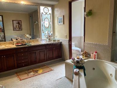 Casa de 5 alcobas en venta en Bosques Del Marques, Bogotá, 317 m² · foto 12 de 20