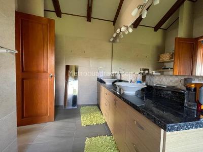 Casa de 3 alcobas en arriendo en Sinddamanoy, Chía, 290 m² · foto 15 de 20