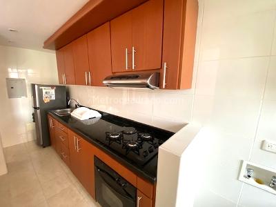 Apartamento en venta en Santa Barbara Occidental, Bogotá · foto 4 de 14