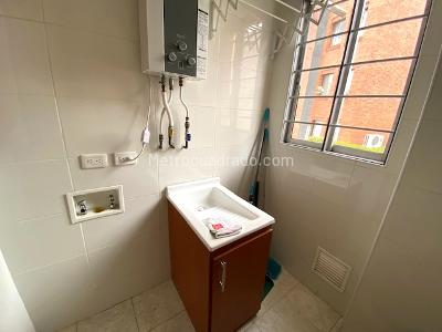 Apartamento en venta en Santa Barbara Occidental, Bogotá · foto 5 de 14