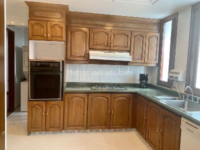 Apartamento en venta en Santa Barbara Occidental, Bogotá · foto 6 de 14