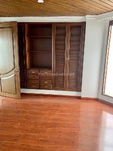 Apartamento en venta en Santa Barbara Occidental, Bogotá · foto 5 de 14