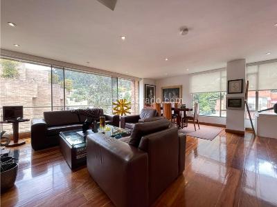 Apartamento en venta en Los Rosales, Bogotá · foto 6 de 17