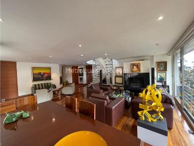 Apartamento en venta en Los Rosales, Bogotá · foto 8 de 17