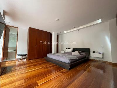 Apartamento en venta en Los Rosales, Bogotá · foto 16 de 17