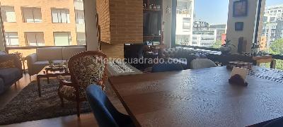 Apartamento de 3 alcobas en venta en Chico Reservado, Bogotá, 162 m² · foto 3 de 13