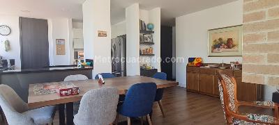 Apartamento de 3 alcobas en venta en Chico Reservado, Bogotá, 162 m² · foto 2 de 13