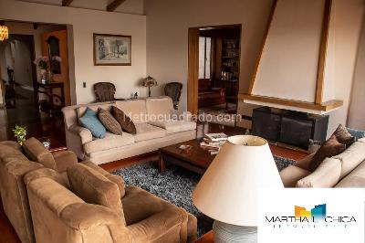 Apartamento de 3 alcobas en venta en Chico Norte Iii, Bogotá, 283 m² · foto 3 de 20