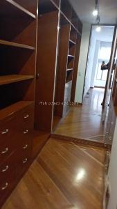 Apartamento de 3 alcobas en venta en Chico Norte Iii Sector, Bogotá, 144 m² · foto 9 de 18