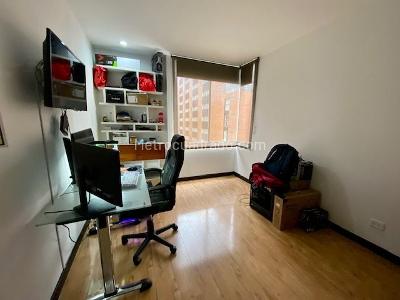 Apartamento de 3 alcobas en venta en Cedritos, Bogotá, 111 m² · foto 14 de 20