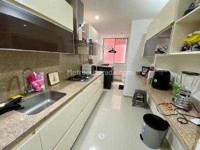 Apartamento de 3 alcobas en venta en Cedritos, Bogotá, 111 m² · foto 8 de 20