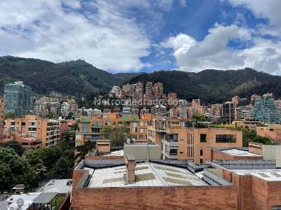 Apartamento de 2 alcobas en arriendo en Parque Del Chico, Bogotá, 117 m² · foto 9 de 11