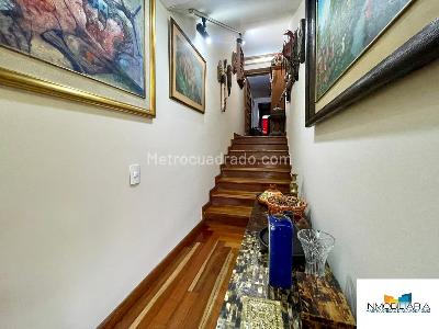 Apartamento de 3 alcobas en venta en Chico Reservado, Bogotá, 199 m² · foto 10 de 16