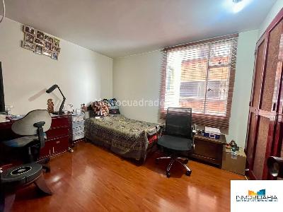 Apartamento de 3 alcobas en venta en Chico Reservado, Bogotá, 199 m² · foto 12 de 16