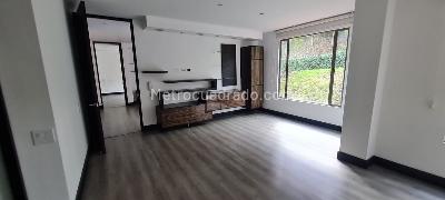 Apartamento de 3 alcobas en venta en Lindaraja, Bogotá, 185 m² · foto 11 de 14