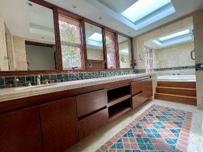Casa de 4 alcobas en arriendo en Altos De Montearroyo, Bogotá, 550 m² · foto 14 de 20
